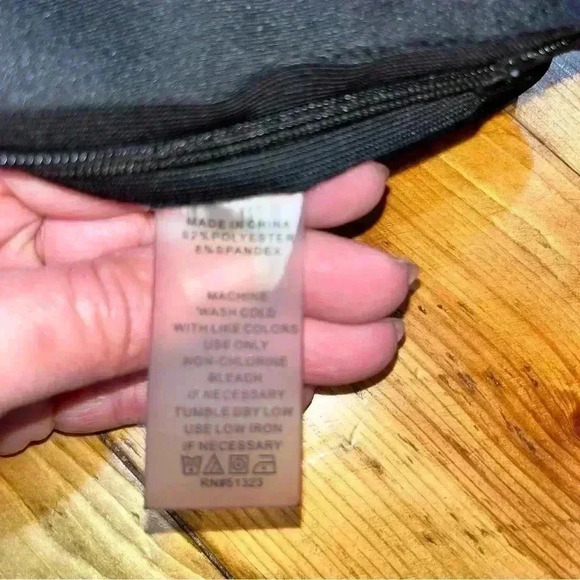 Vince Camuto black tiered midi skirt zip back polyester buisness wear versatile - Picture 7 of 12